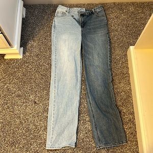 High rise boyfriend jeans from Pacsun. Size 25.